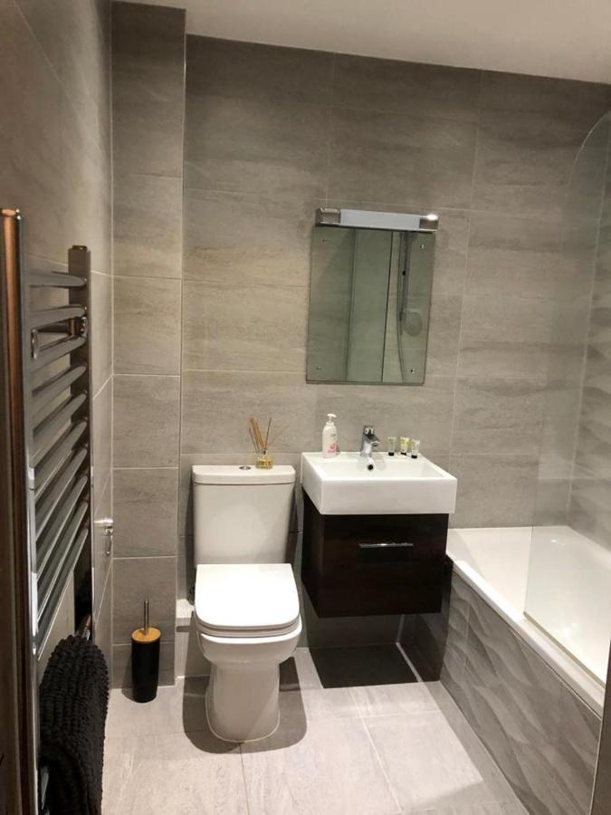 Charming 2-Bed Apartment In Christchurch Christchurch  Luaran gambar