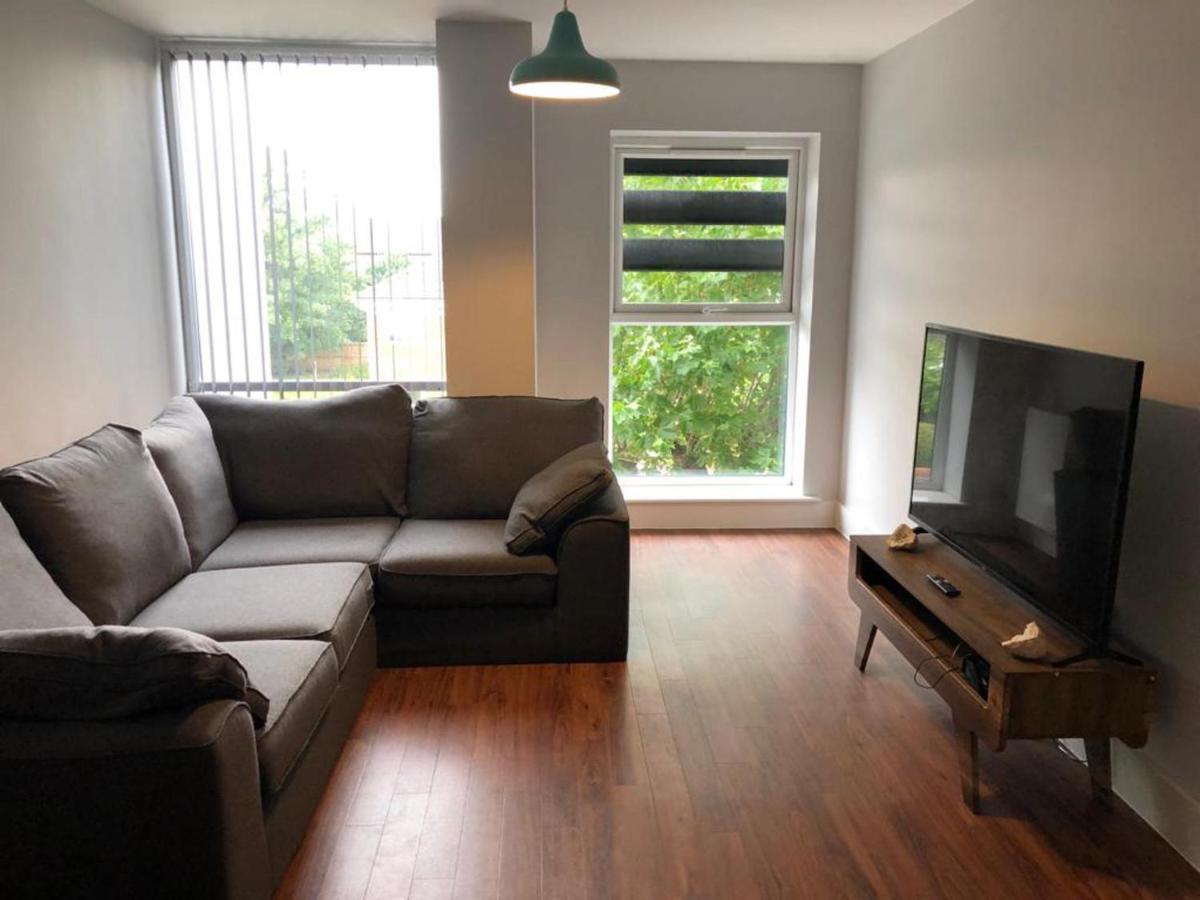 Charming 2-Bed Apartment In Christchurch Christchurch  Luaran gambar